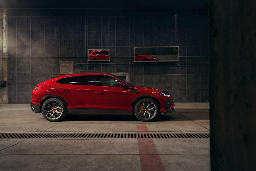  Lamborghini Urus by Novitec Rosso 2019 года  (фото 4 из 6)